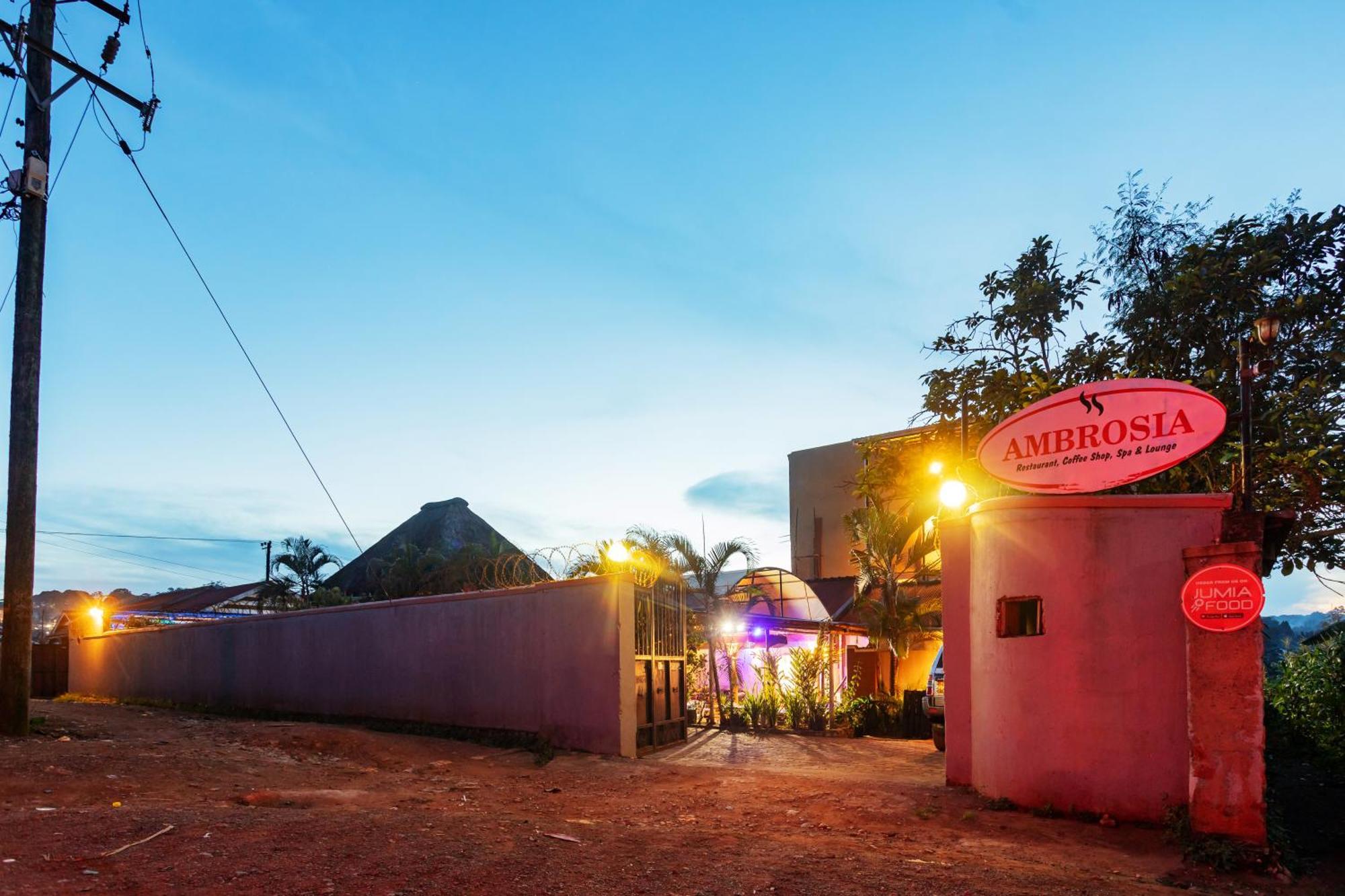 Ambrosia Heights Entebbe Hotel Exterior foto